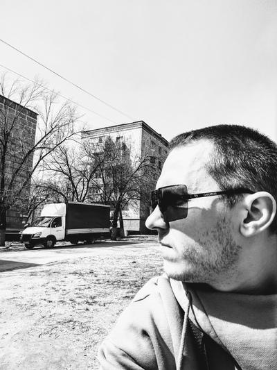 Фил Олейников