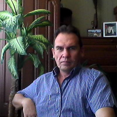 Александр Волков